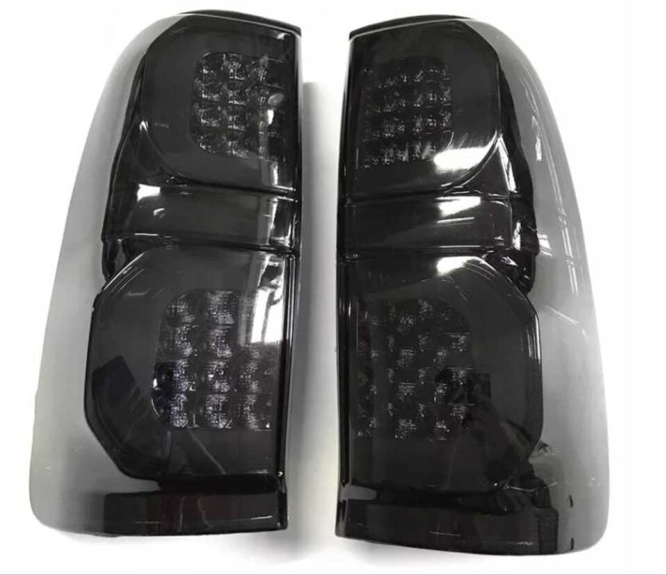 HILUX VIGO (2012-2015) IÇIN UYUMLU SMOKE LED STOP - DIZAYN B