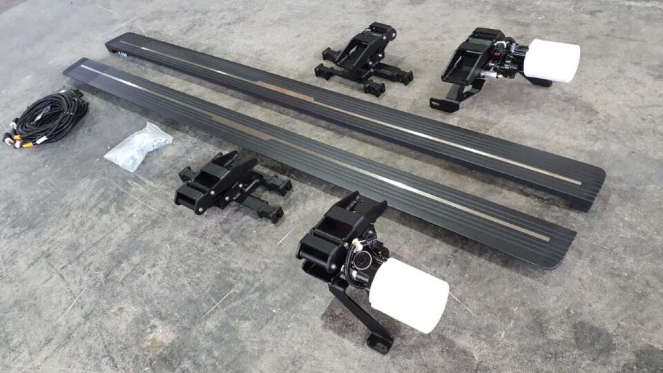 X5 2019+ IÇIN UYUMLU  ELEKTRIKLI YAN BASAMAK