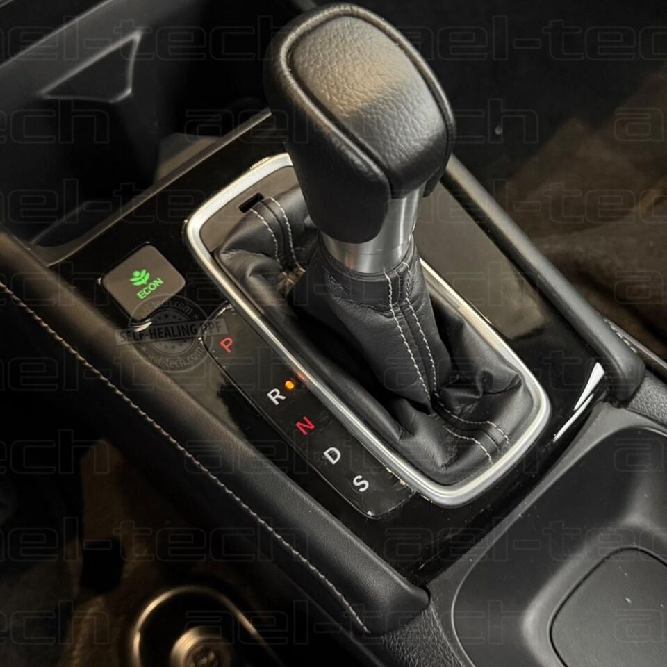 Honda City Uyumlu Piano Black Vites Etrafı 5D Karbon Görünümlü TPU Koruma  2021/2024