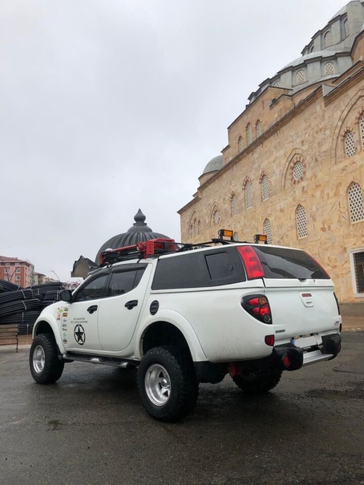 2008 -2014 MITSUBISHI L200 UYUMLU  STOP CERCEVE KAPLAMA SIYAH
