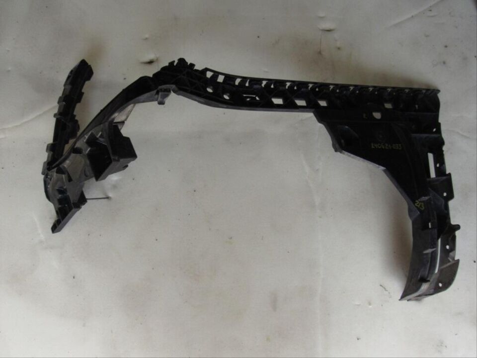 W213 E SERISI 2016+ AMG IÇIN UYUMLU ARKA TAMPON IÇ BRAKETI - 2138850263