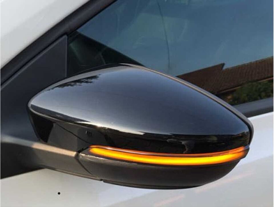 PASSAT B7 / JETTA MK6 / A6 2011+ IÇIN UYUMLU AYNA SINYALI