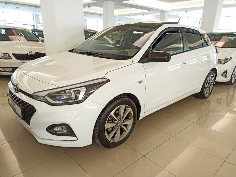 I20 2014-2019 IÇIN UYUMLU YARASA AYNA KAPAGI SINYALSIZ MODELLER IÇIN