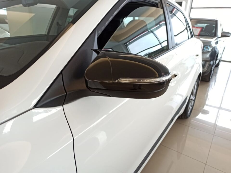 I20 2014-2019 IÇIN UYUMLU YARASA AYNA KAPAGI SINYALLI MODELLER IÇIN