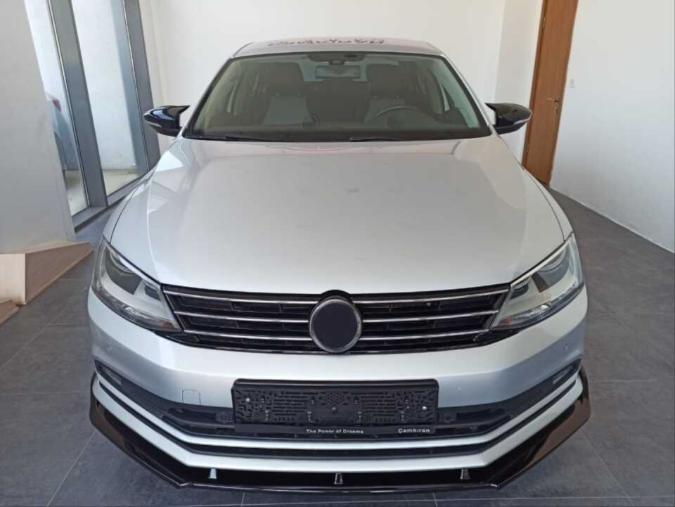 JETTA/SCIROCCO/NEW BEETLE 2012-2018  IÇIN UYUMLU AYNA KAPAGI PIANO BLACK