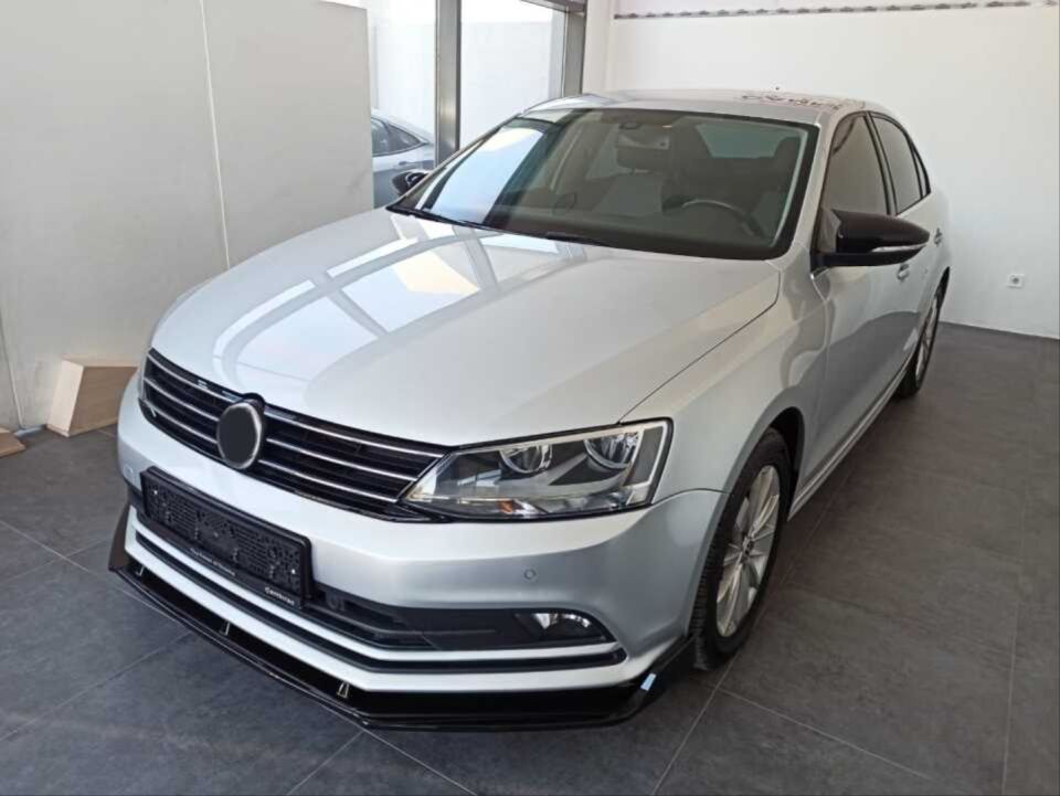 JETTA/SCIROCCO/NEW BEETLE 2012-2018  IÇIN UYUMLU AYNA KAPAGI PIANO BLACK