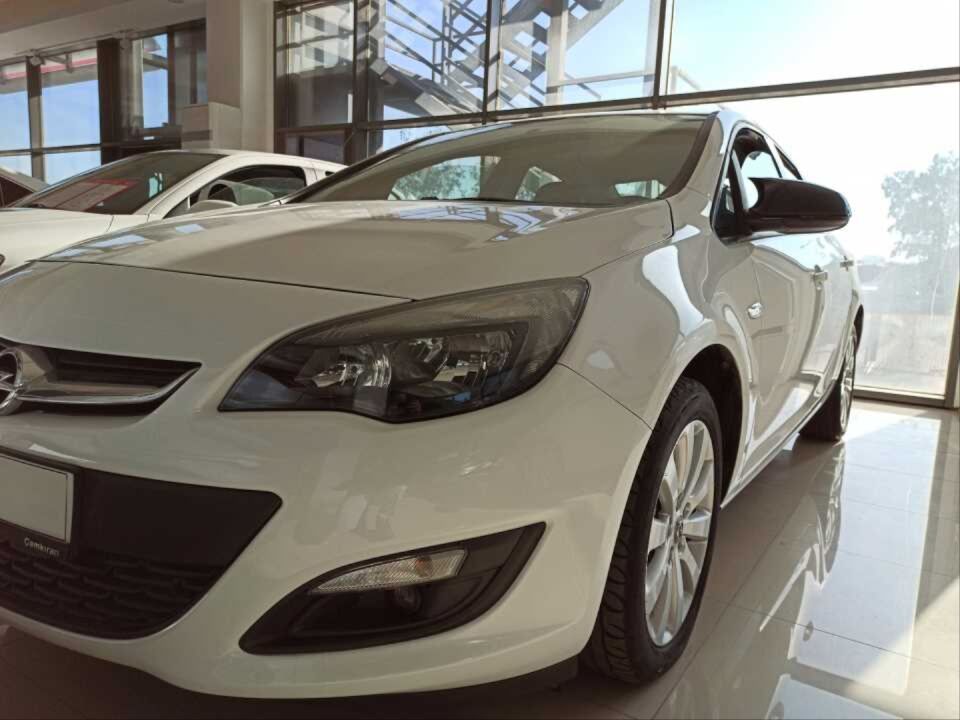 ASTRA J 2009-2020 IÇIN YARASA AYNA KAPAGI PIANO BLACK