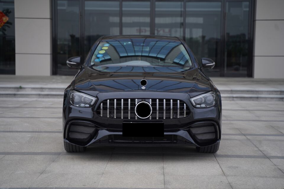 2016-2019 W213 E SERİSİ İÇİN  2020+ AMG 63S GÖRÜNÜM FACELIFT (FAR-STOP-BAGAJ DAHİL)