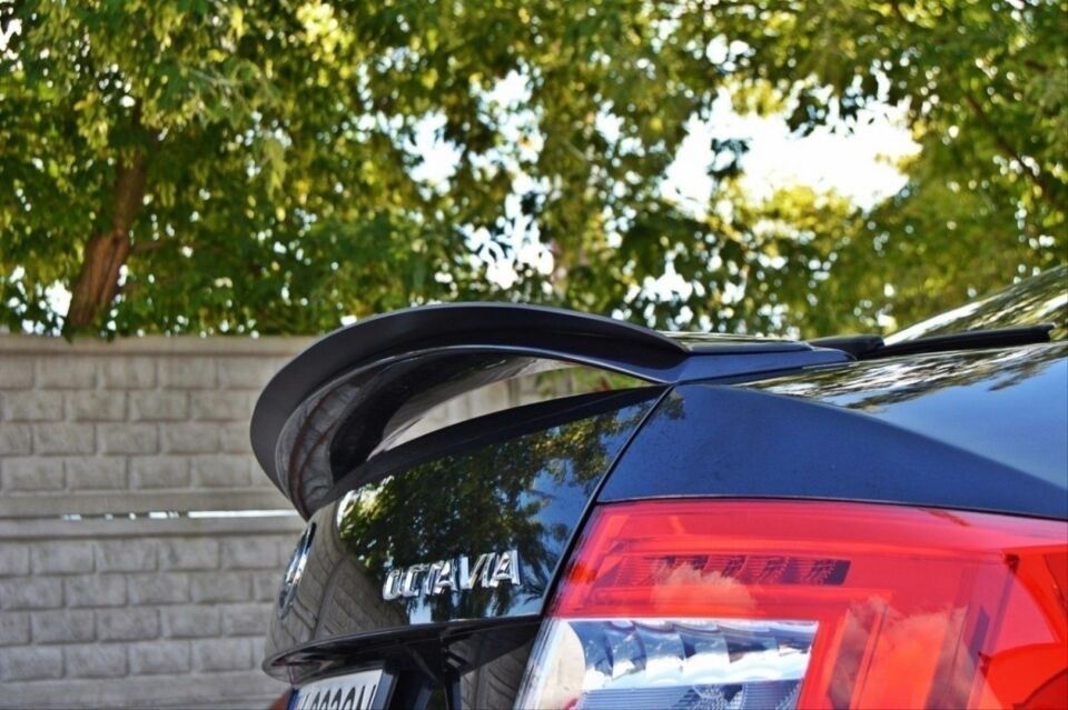 OCTAVIA 2013-2020 IÇIN RS SPOILER - PIANO BLACK