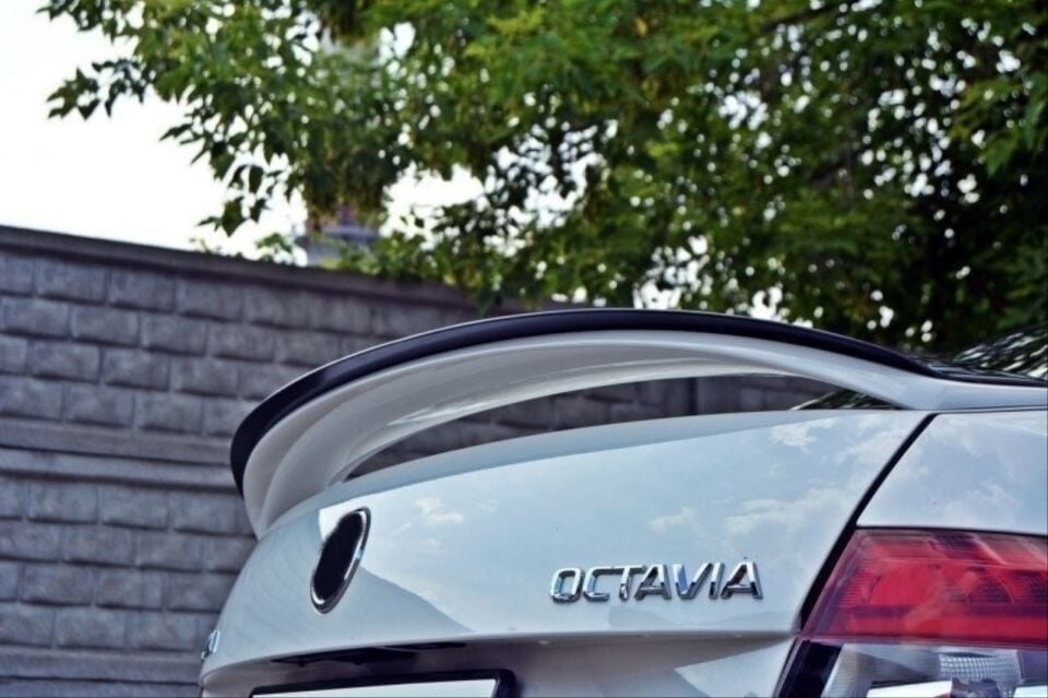 OCTAVIA 2013-2020 IÇIN RS SPOILER - PIANO BLACK