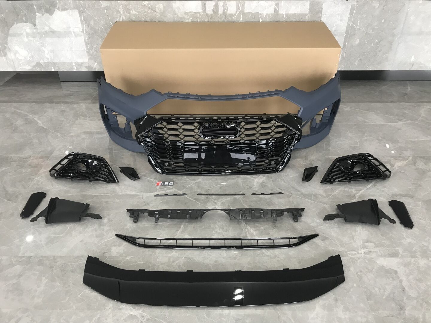 A5 2021+ IÇIN UYUMLU 4 KAPI RS5 ÖN TAMPON PANJUR SET