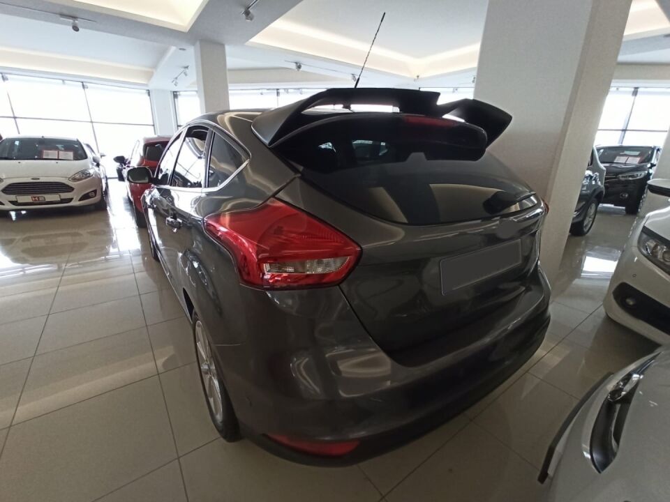 FOCUS IÇIN UYUMLU 2014-2018 HB ST SPOILER (BOYASIZ)