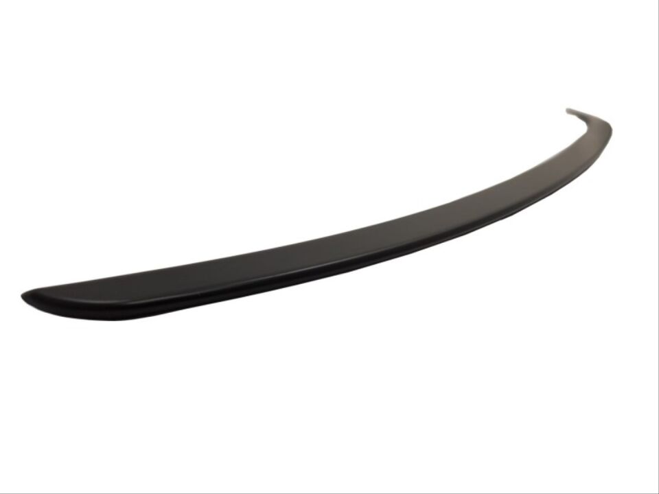 5 SERISI G30 IÇIN UYUMLU MT SPOILER - PIANO BLACK (PARLAK SIYAH)