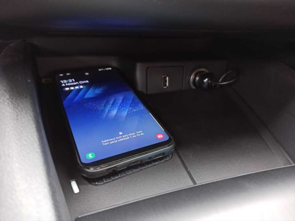 FOCUS 2019+ IÇIN UYUMLU TELEFON SARJI