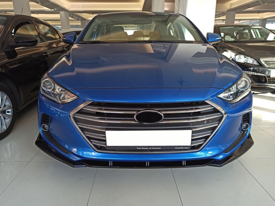 ELANTRA 2016-2019 IÇIN UYUMLU ÖN LIP KULAKLI