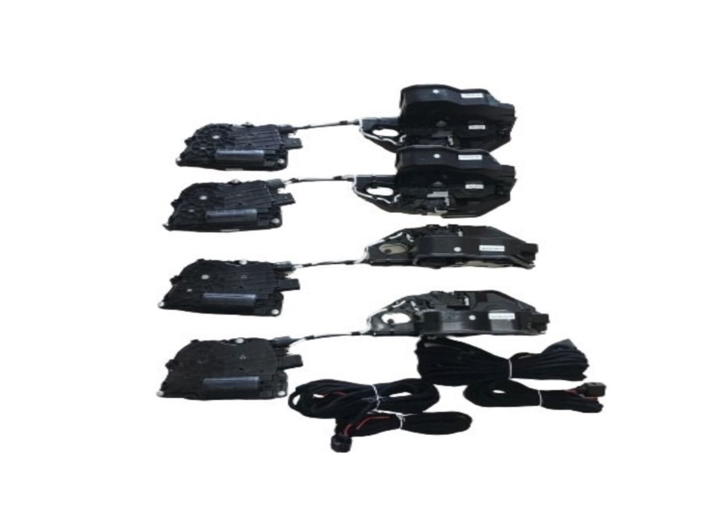 F20 F32 F36 E70 E71 IÇIN UYUMLU  VAKUM KAPI  (1-2-4-X5-X6)